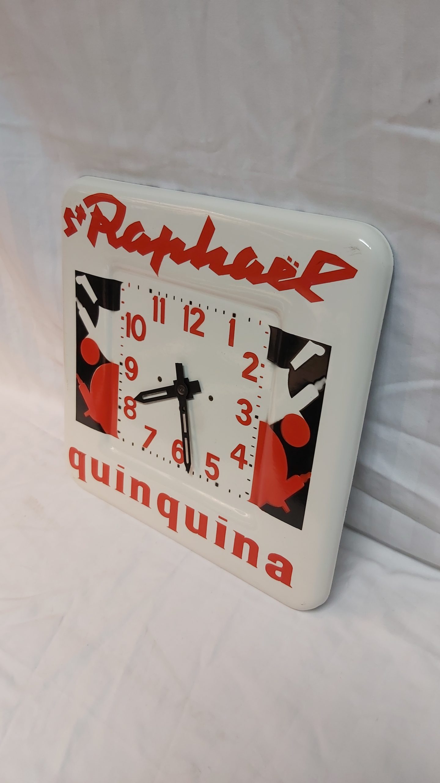 Emailschild St Raphael quinquina Uhr