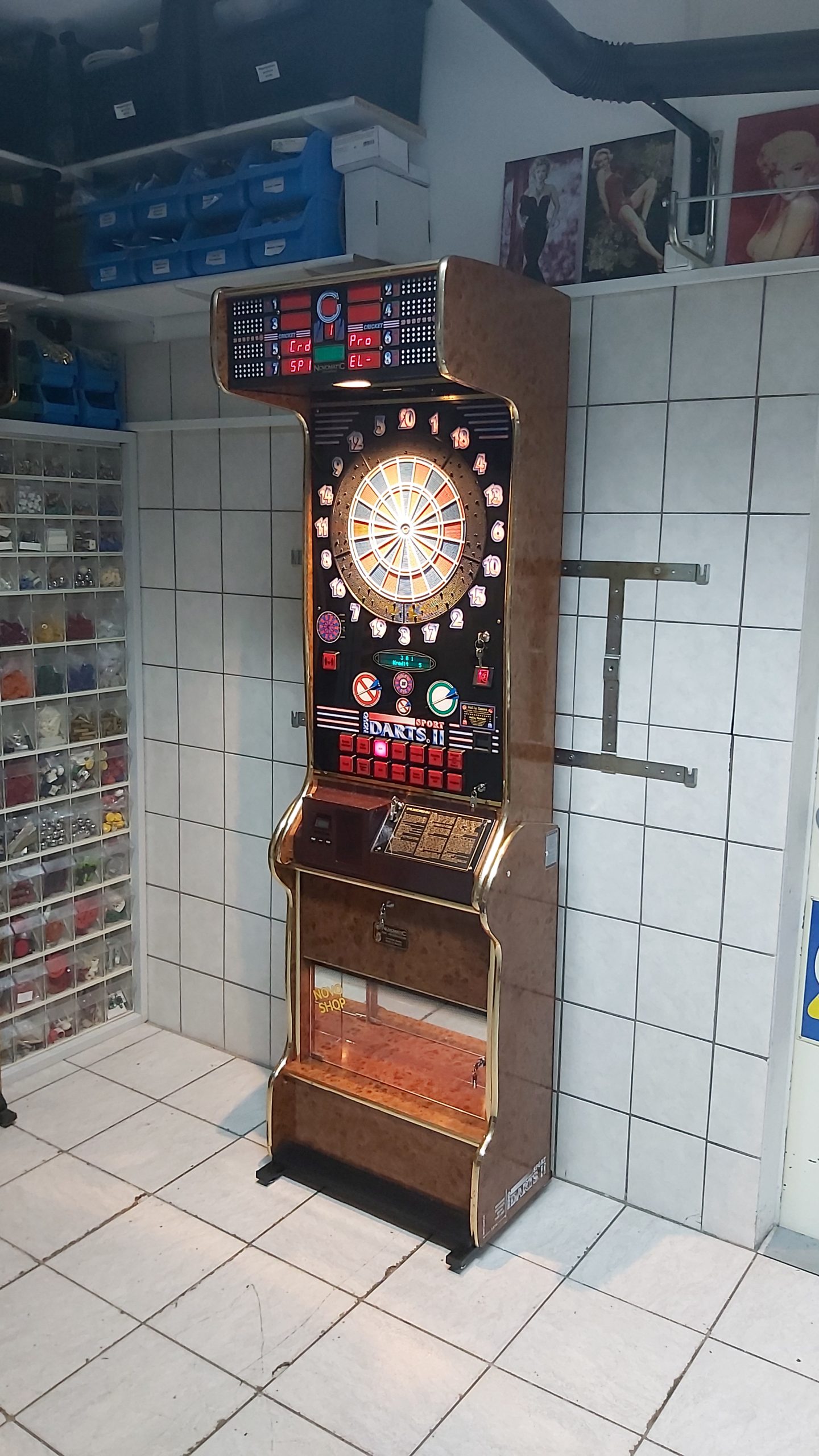 Arcadeautomat mit 412 Spielen