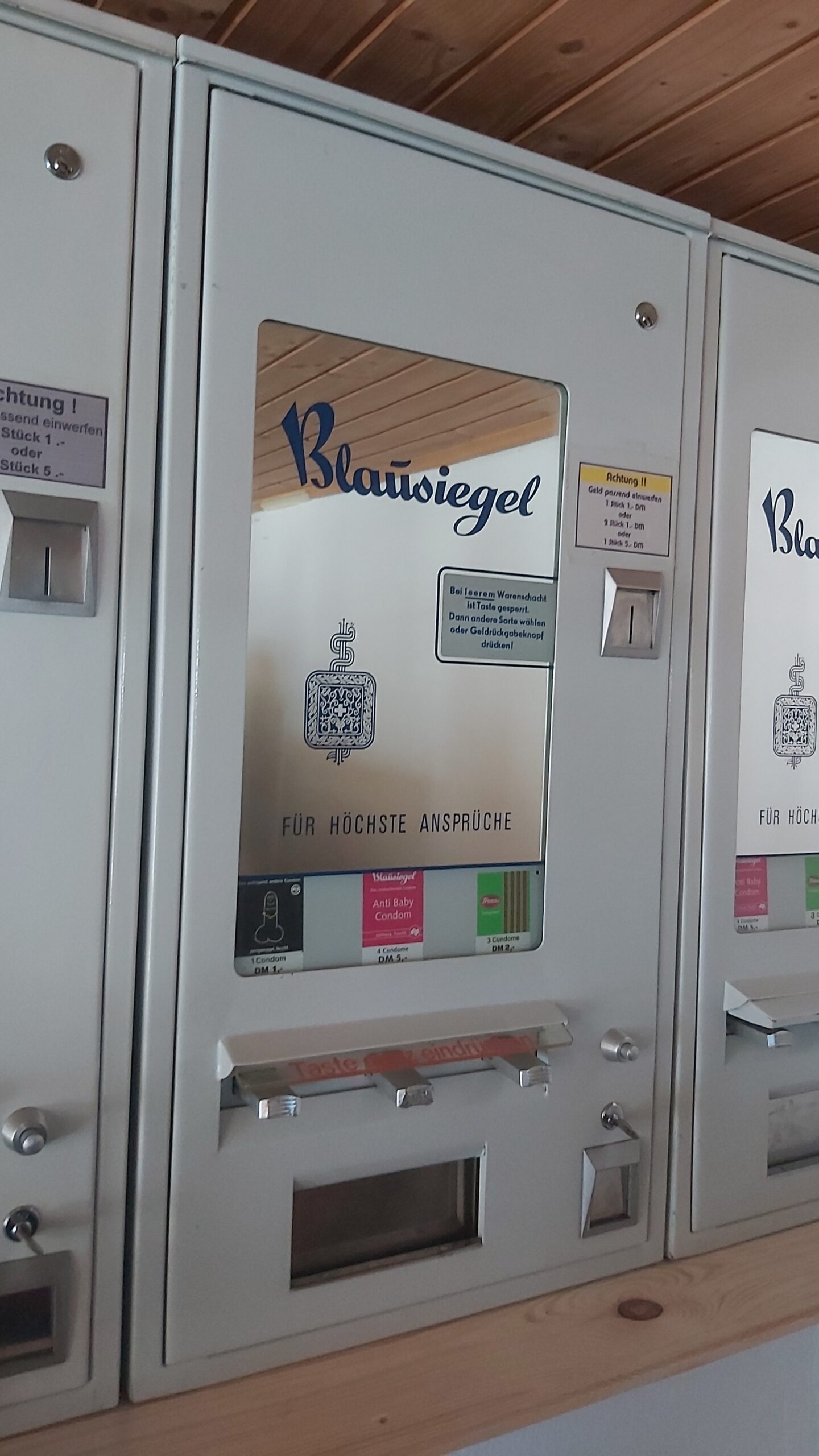 Kondomautomat 2 Schacht 1X2€ Einwurf