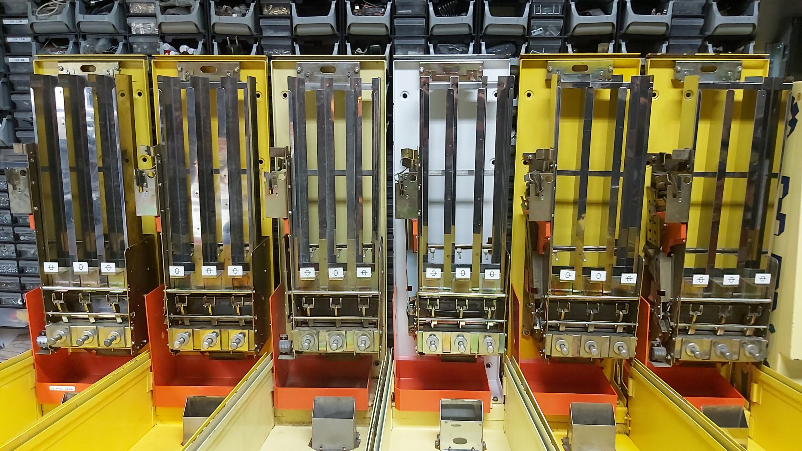 mehrere Warenautomaten PEZ Automat Clown Originalzustand